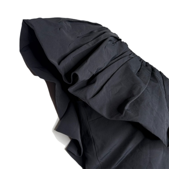 & Other Stories One shoulder Ruffled Top - Picture 7 of 16